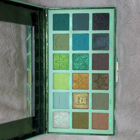 Jeffree Star Other - Jeffree Star Blood Money Eyeshadow Palette